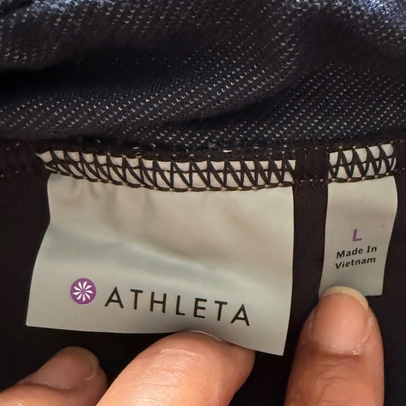 Athleta Skirt/pants with Black Leggings - Picture 4 of 5